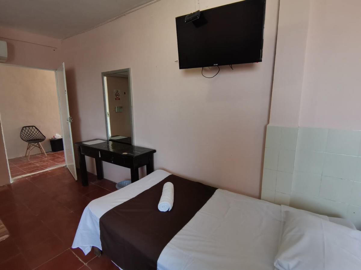 Hotel Colonial San Carlos Cancun Centro エクステリア 写真