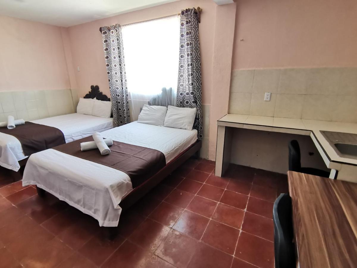 Hotel Colonial San Carlos Cancun Centro エクステリア 写真