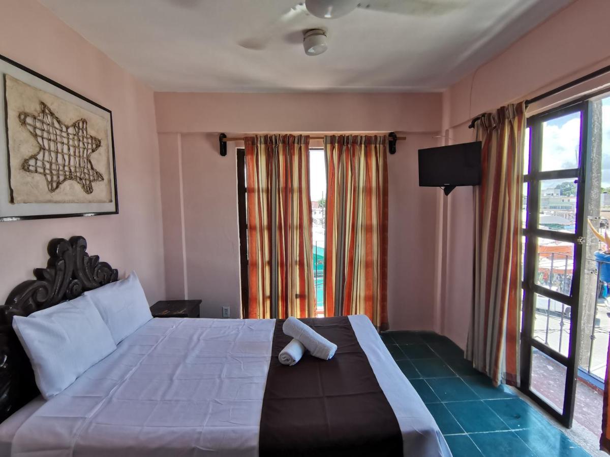 Hotel Colonial San Carlos Cancun Centro エクステリア 写真