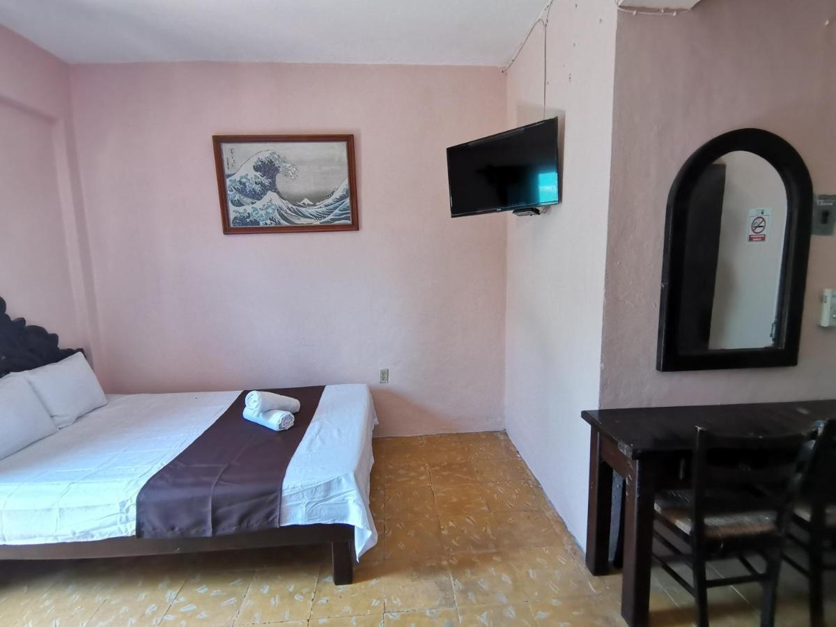 Hotel Colonial San Carlos Cancun Centro エクステリア 写真