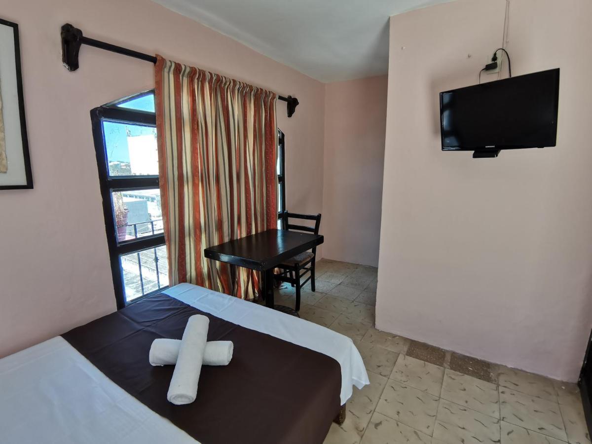 Hotel Colonial San Carlos Cancun Centro エクステリア 写真